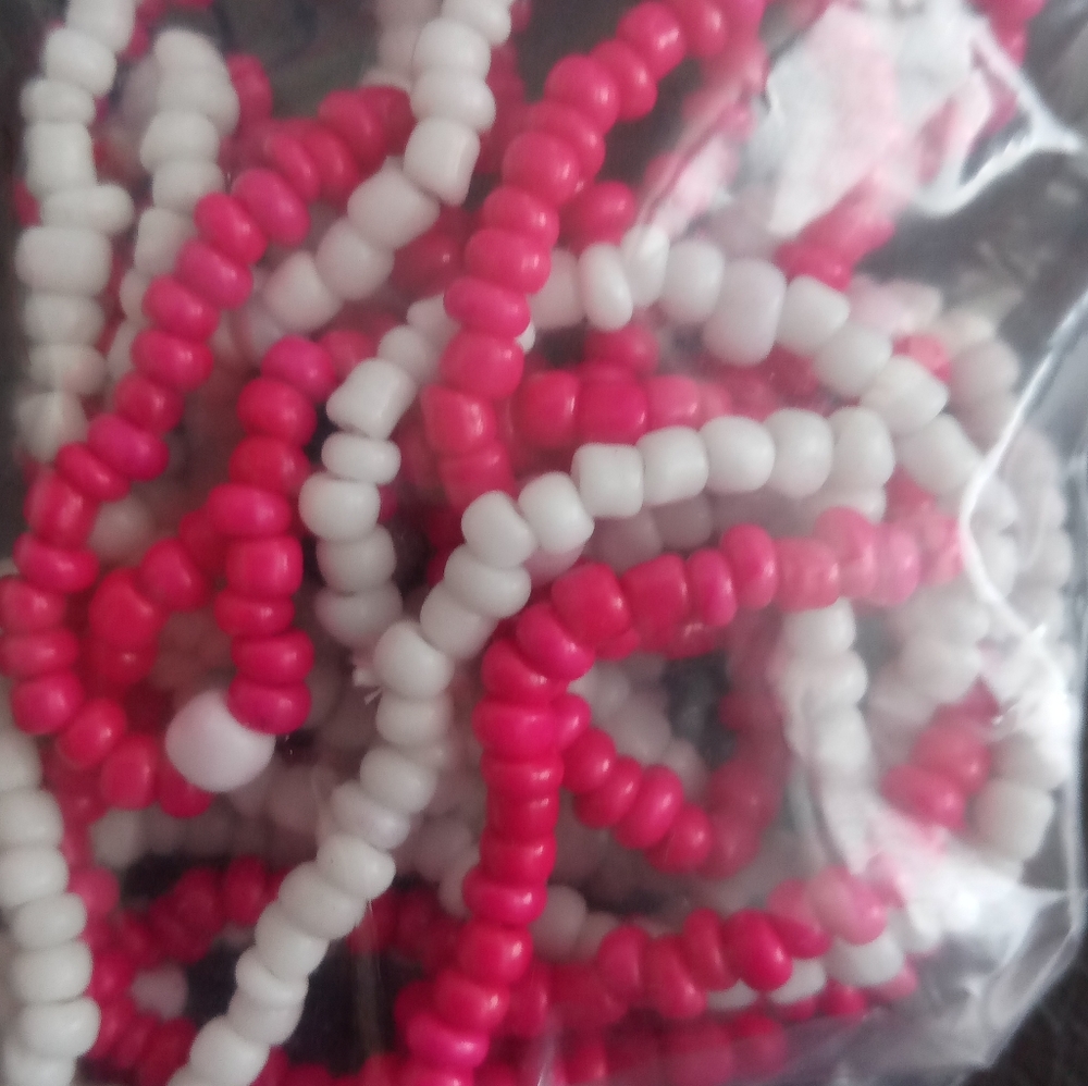 Waist beads
